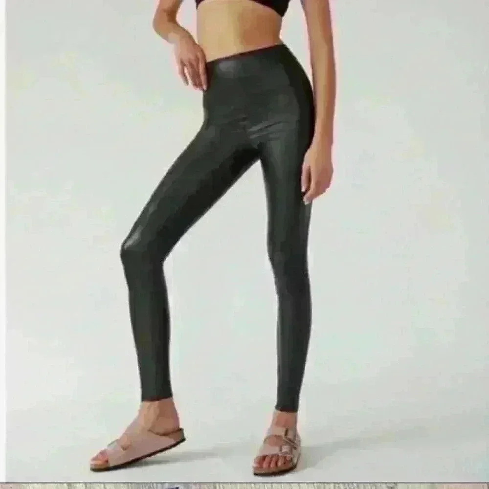 Aritzia Wilfred Free Faux Leather Leggings - Picture 2 of 9